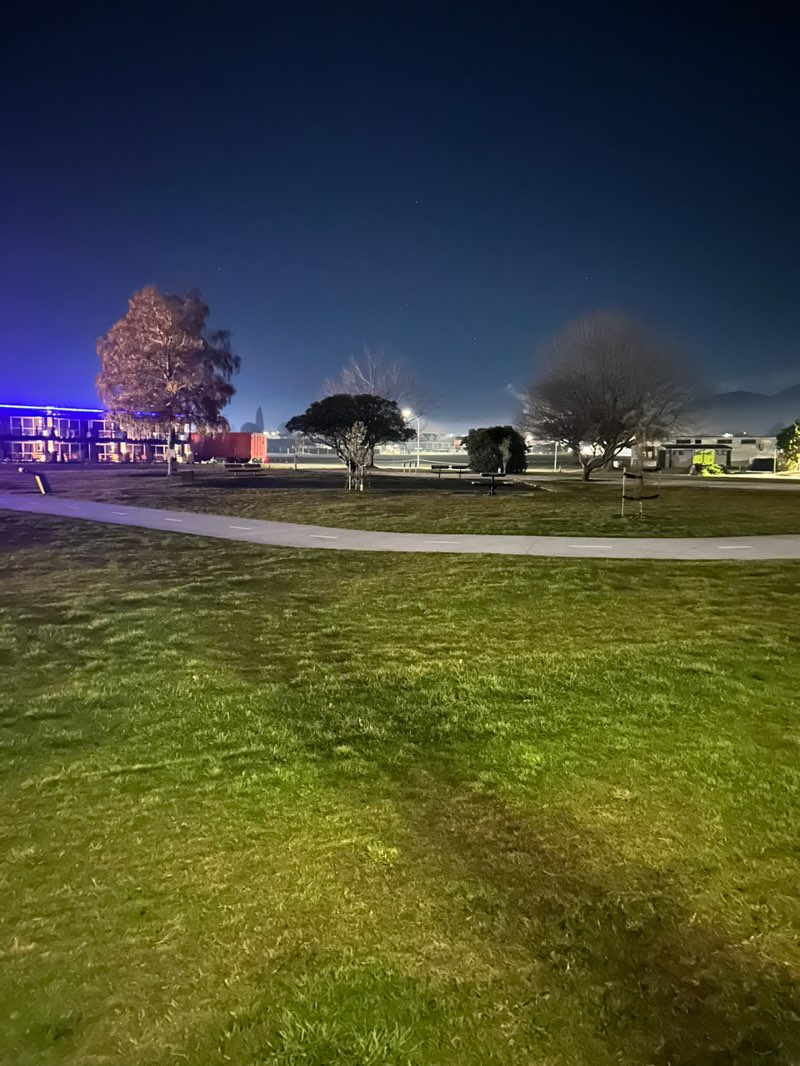 walking near me in Northcroft Reserve in winter