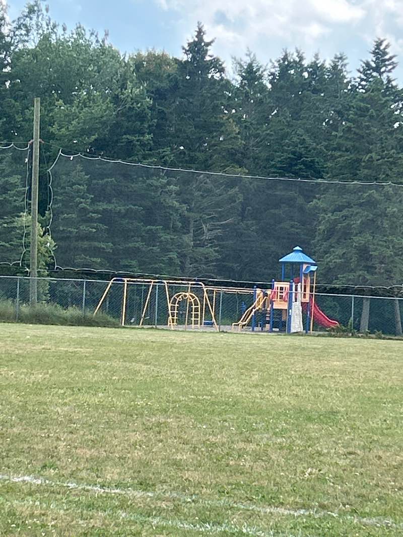 walking near me in R. S. Allen Memorial Park in autumn