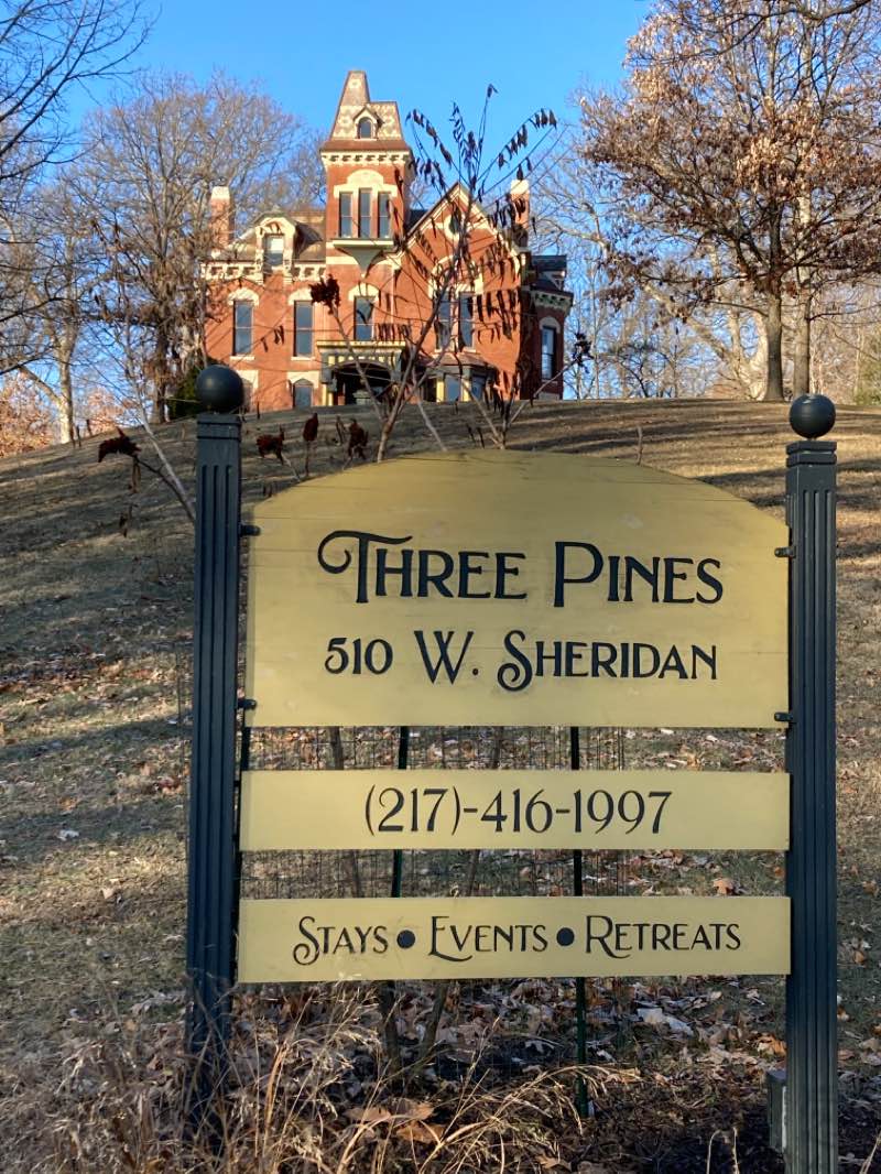 walking near me in Jaycee Park in winter