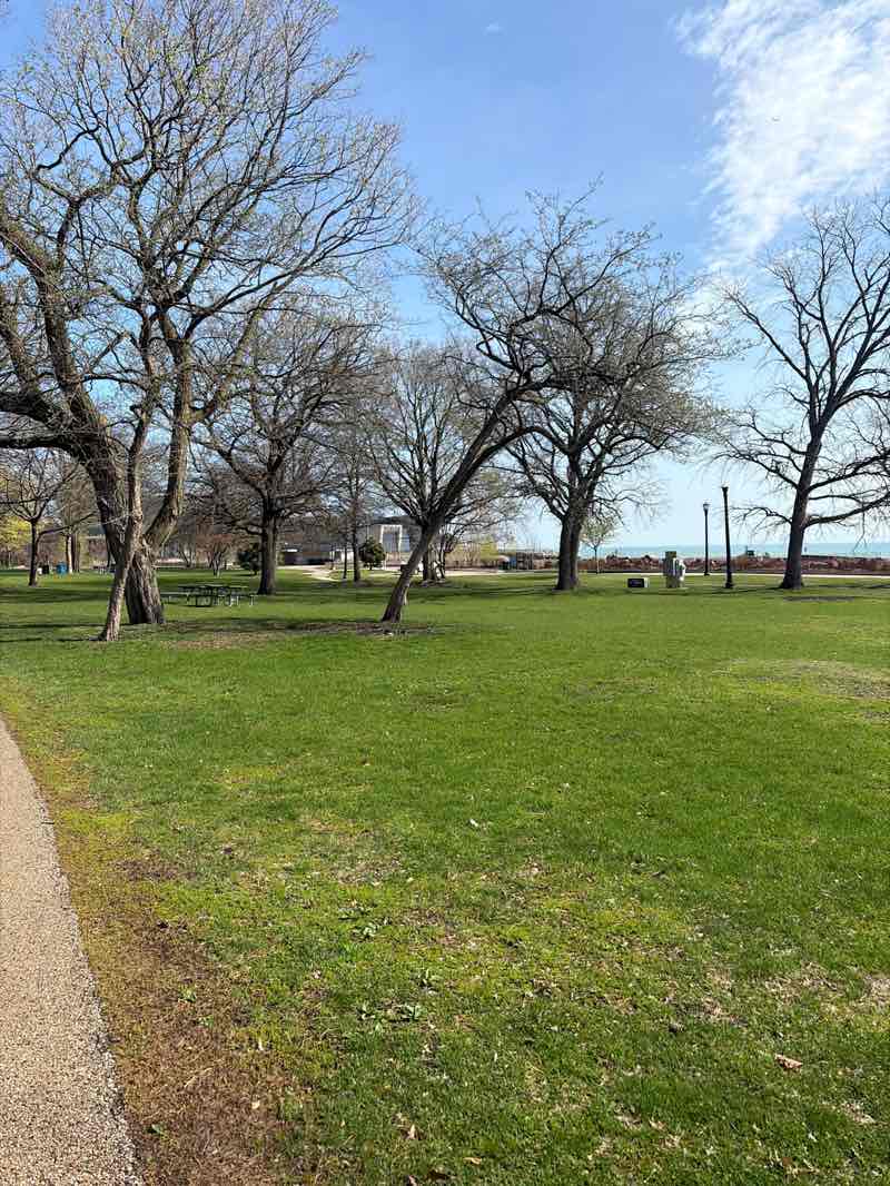 walking near me in Cornelia Lunt Park in spring