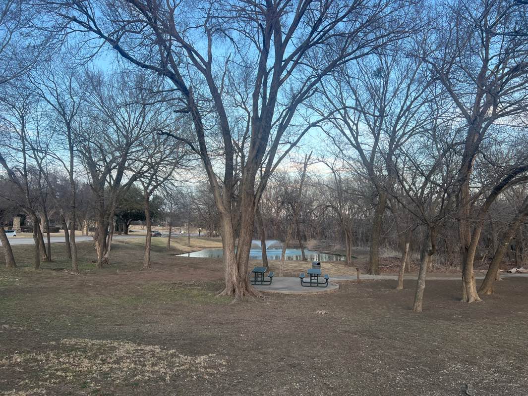 walking near me in Suncreek Park in winter