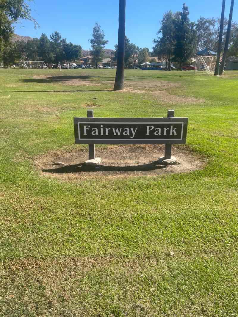 walking near me in Fairway Park in autumn