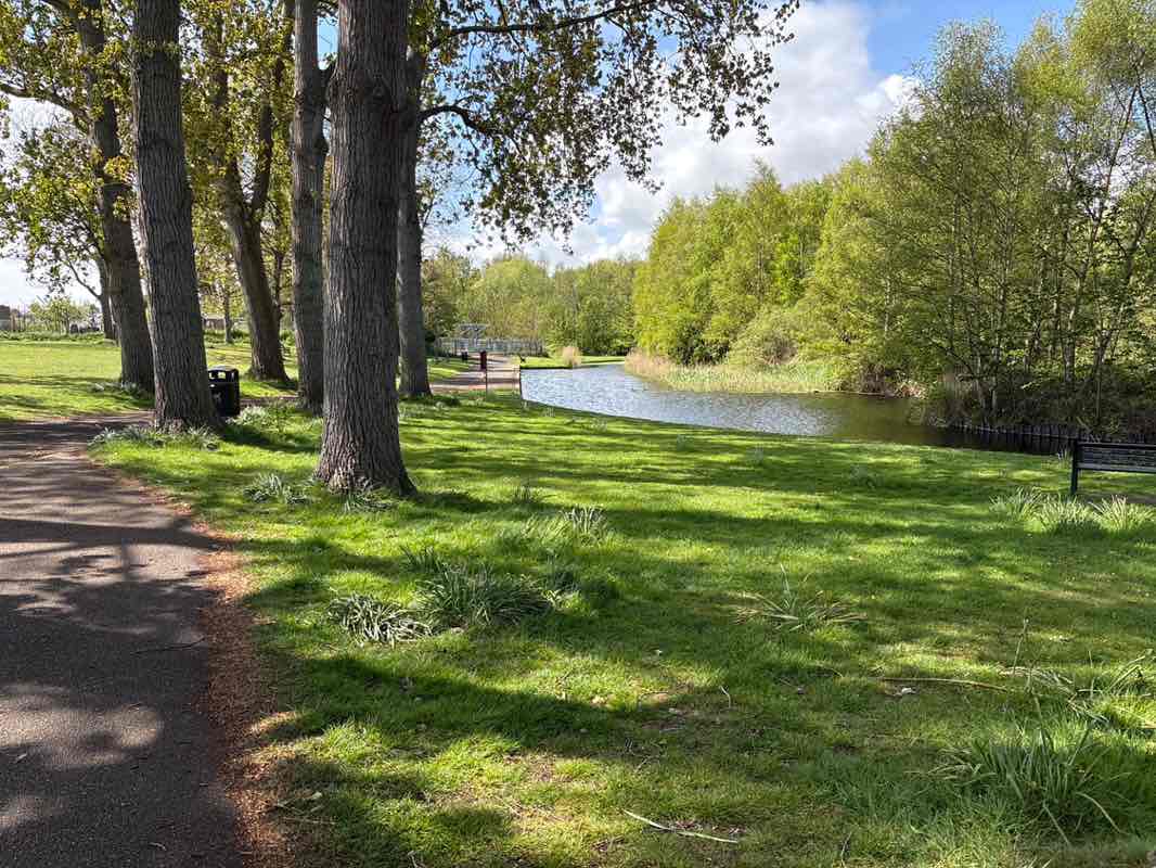 walking near me in Kirkley Fen Park in spring