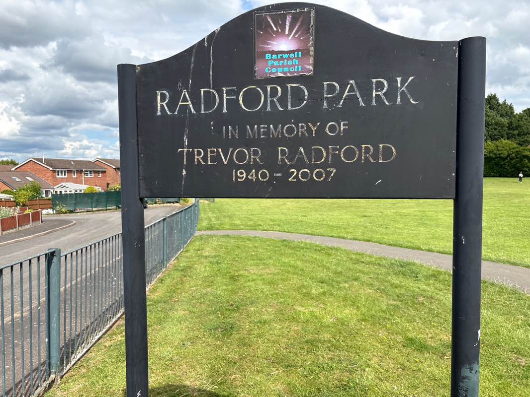 walking near me in Radford Park in summer