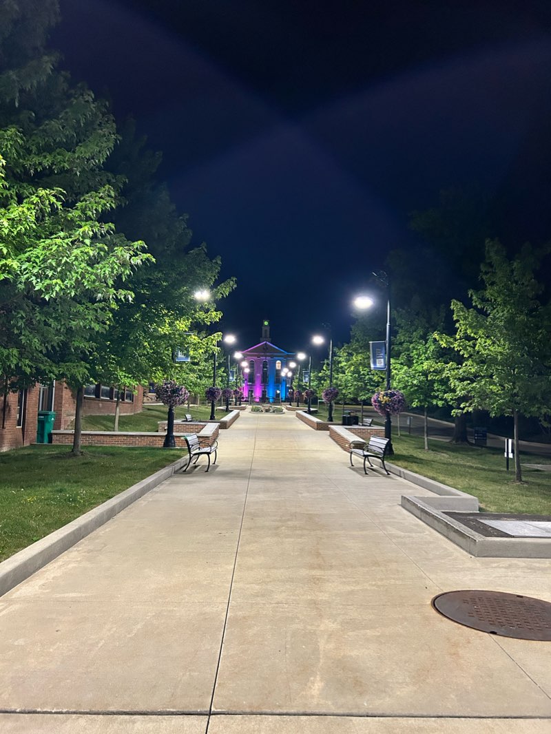 walking near me in Riverfront Park in winter