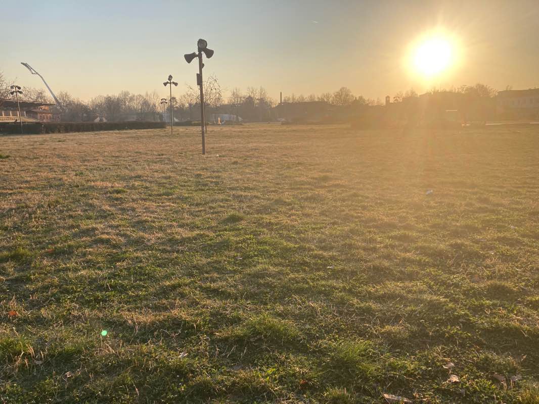 walking near me in Parco di Piazza d'Armi in winter