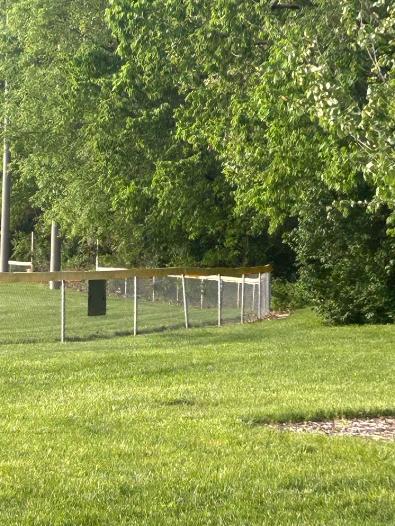 walking near me in Huber Park in spring