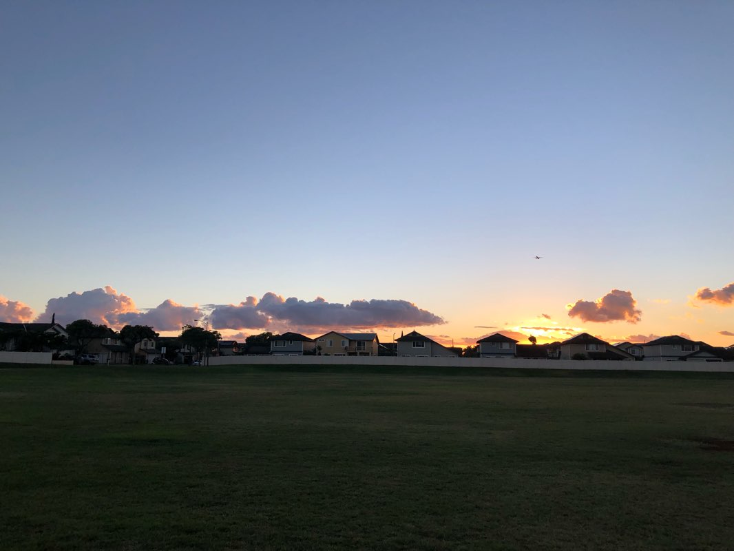 walking near me in Hoalauna Community Park in winter