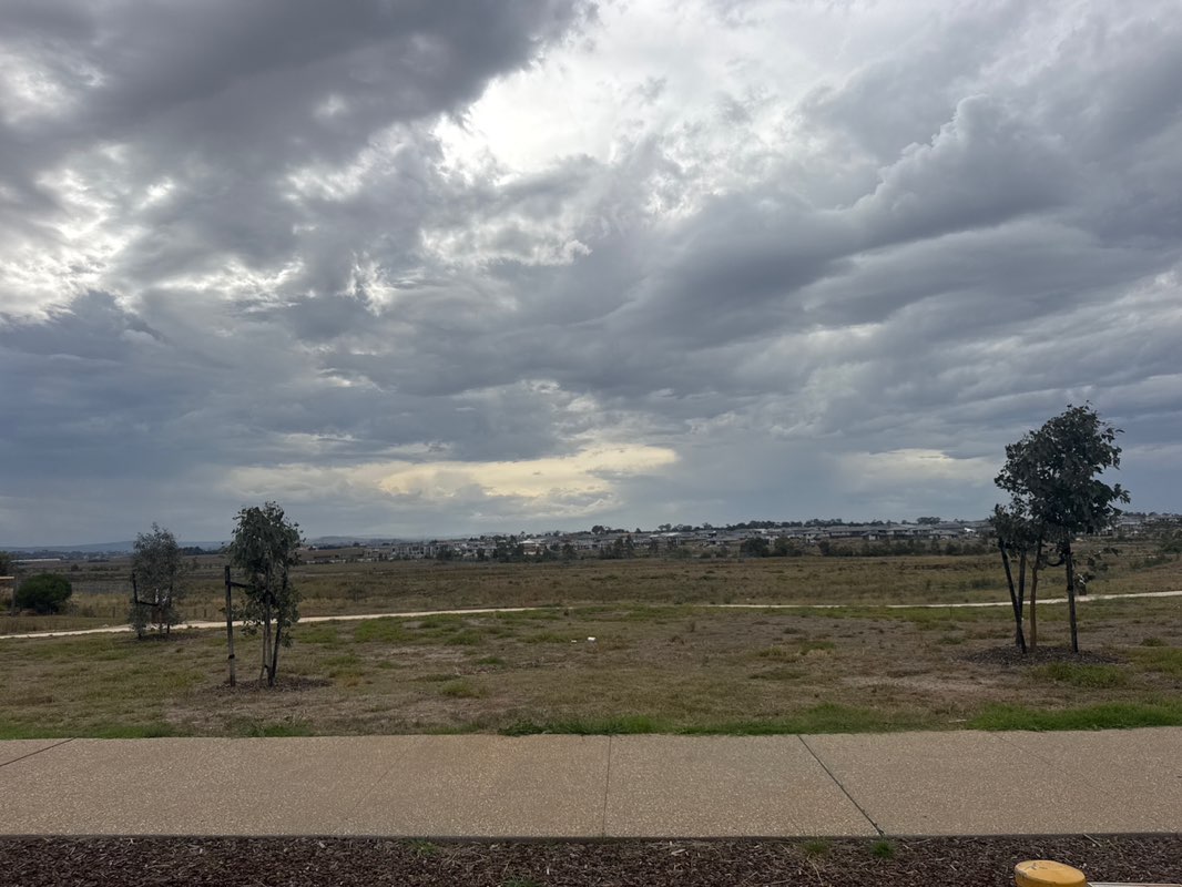 walking near me in Aintree Reserve Park in autumn