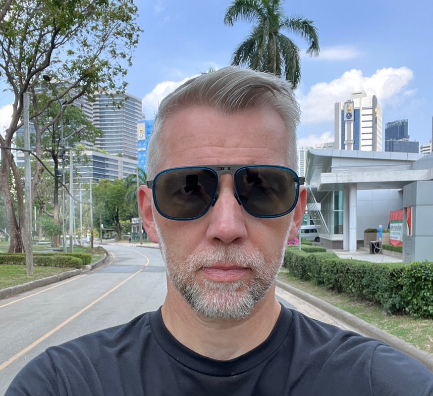 🇬🇧🇺🇦Joe🇹🇭