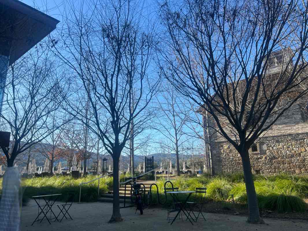 walking near me in Klamath Park in winter