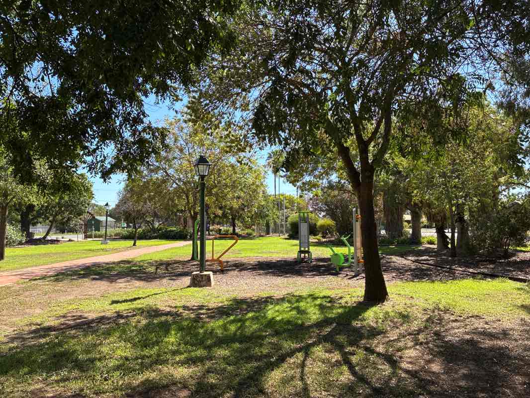 walking near me in Walter Day Park in autumn