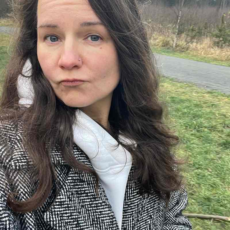 Anya 🤍🌿✨ post 3