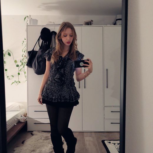 𓀬 𝓑𝓮𝓽𝓱𝓪𝓷𝔂 𓀬 profile