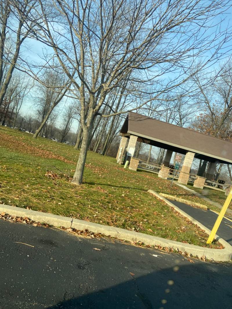 walking near me in Heritage Park in winter