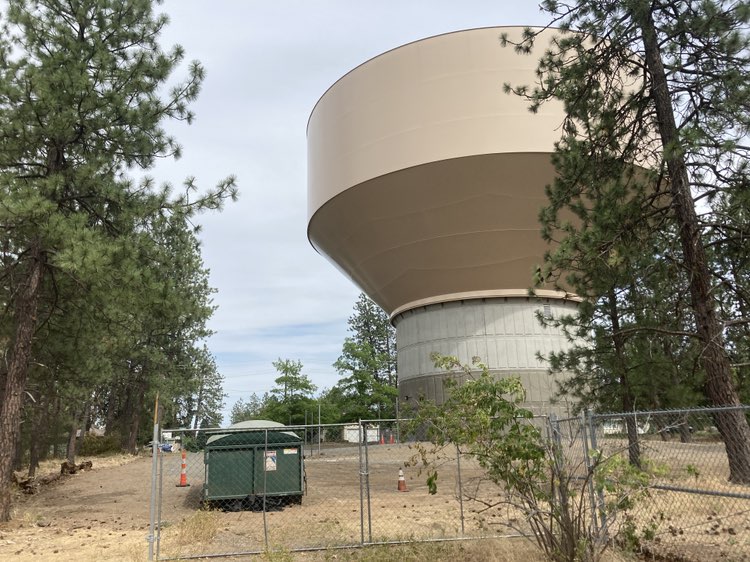walking near me in Hamblen Park in autumn
