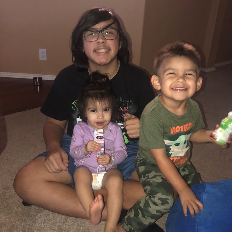 mendoza_andrea1984 profile