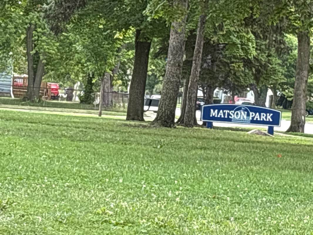 walking near me in Matson Park in autumn