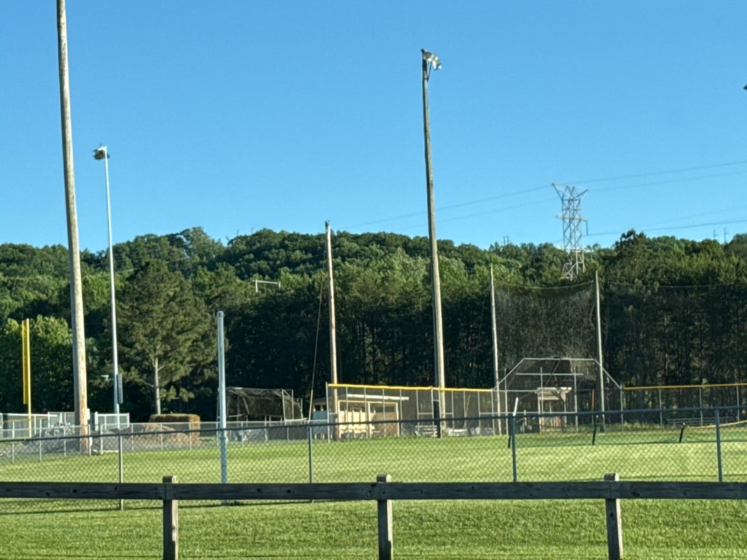 walking near me in Ridgeview Park in spring