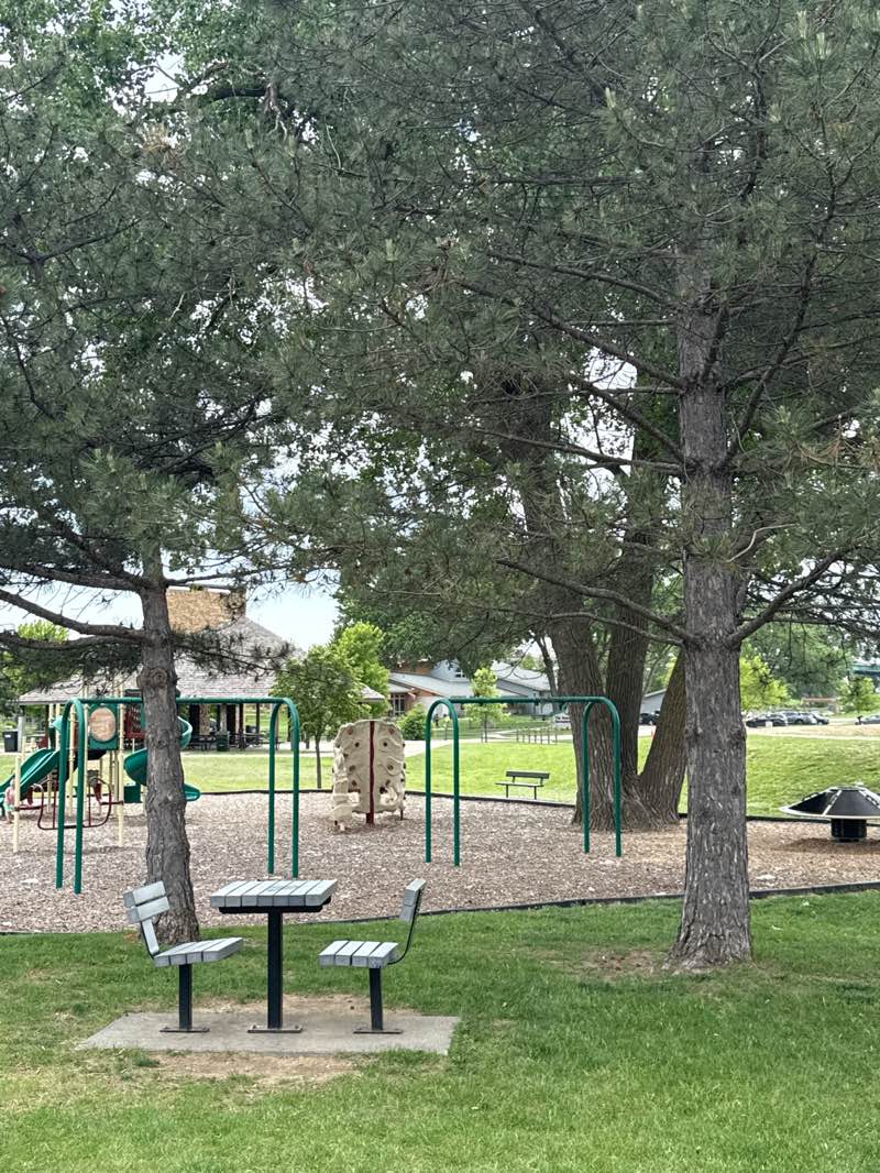 walking near me in Chris Larsen Park in spring