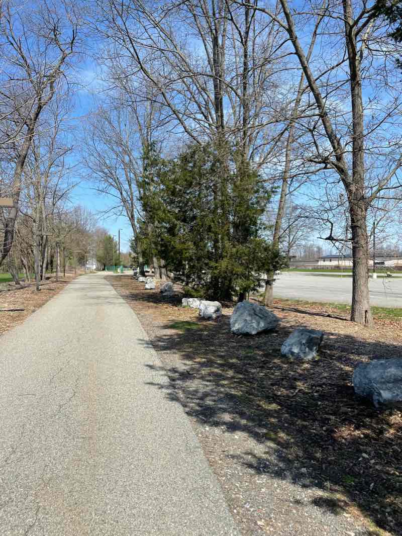 walking near me in Hopewell Recreation in winter