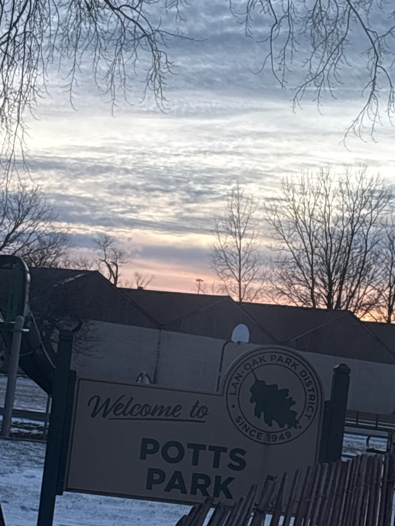 walking near me in Potts Park in winter