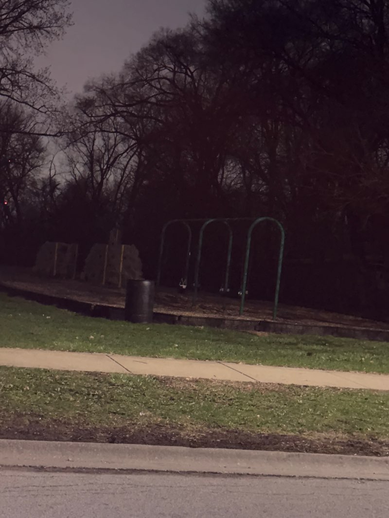 walking near me in Burnham Park in spring