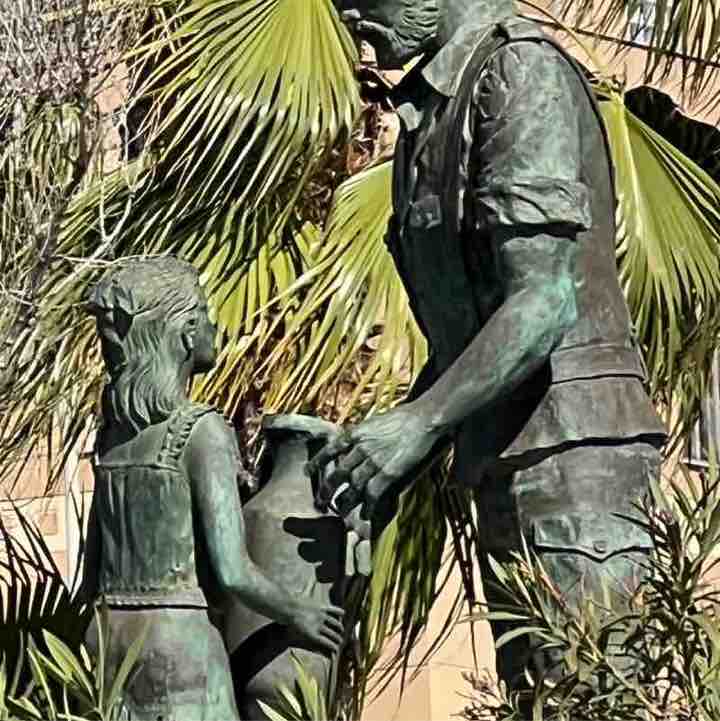 Nosotros somos familia ManuJt post image