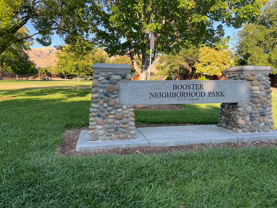 walking near me in Booster Park in autumn
