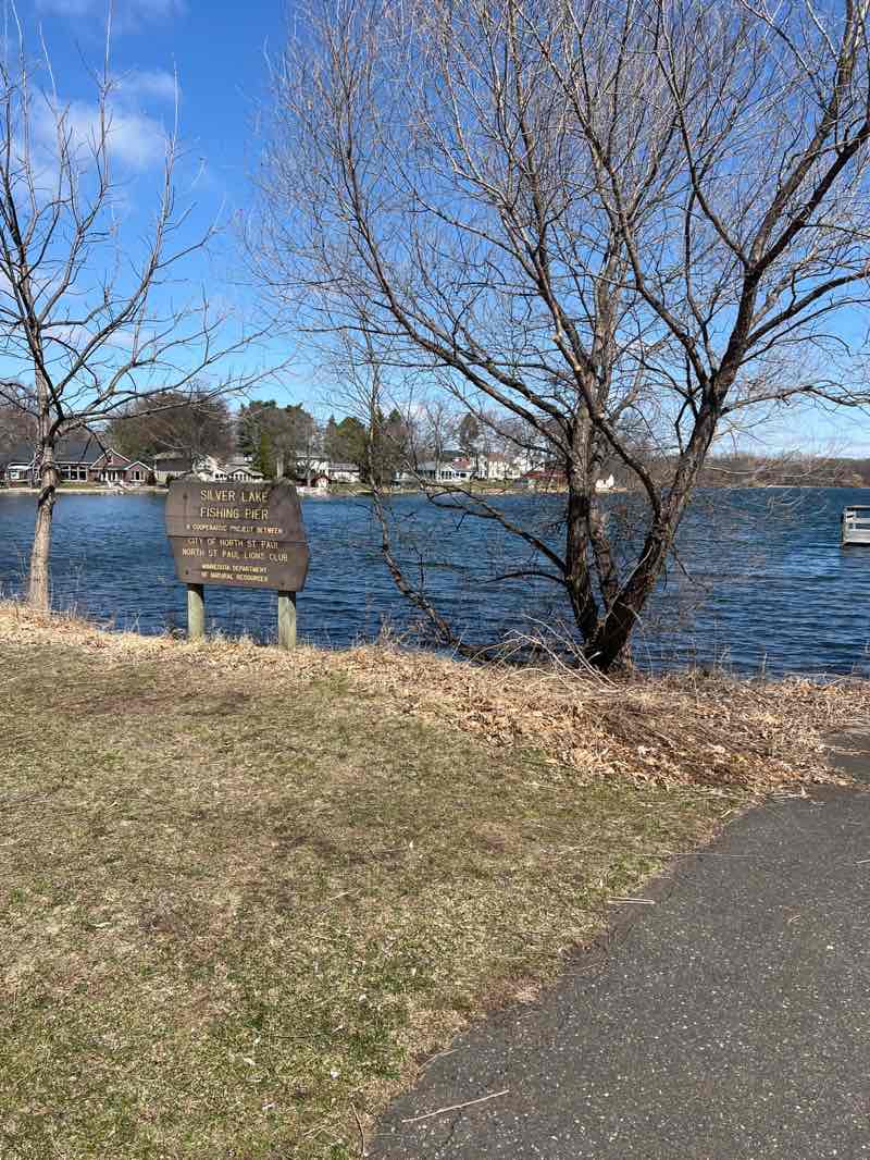 walking near me in Silver Lake Park in spring