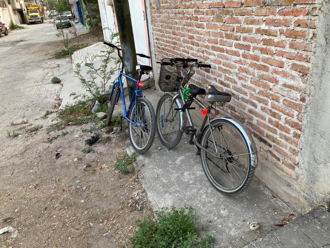 walking near me in DIF in winter