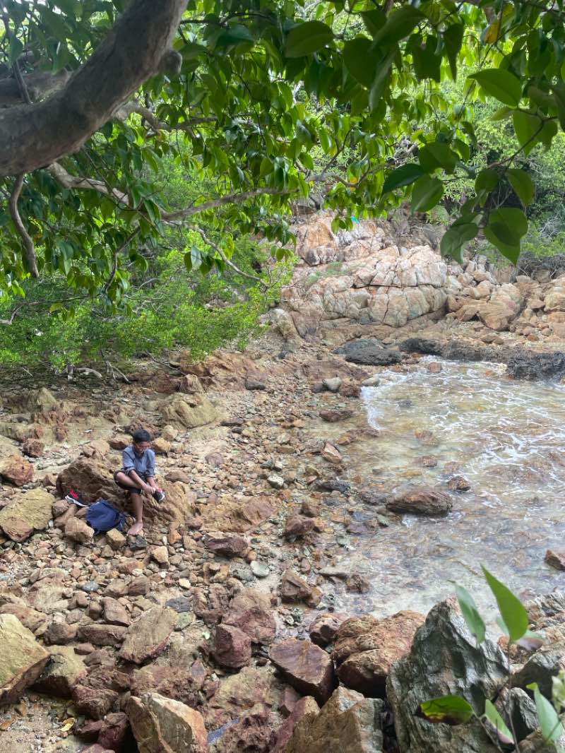 walking near me in Dataran Sri Kemang Recreation Park in summer