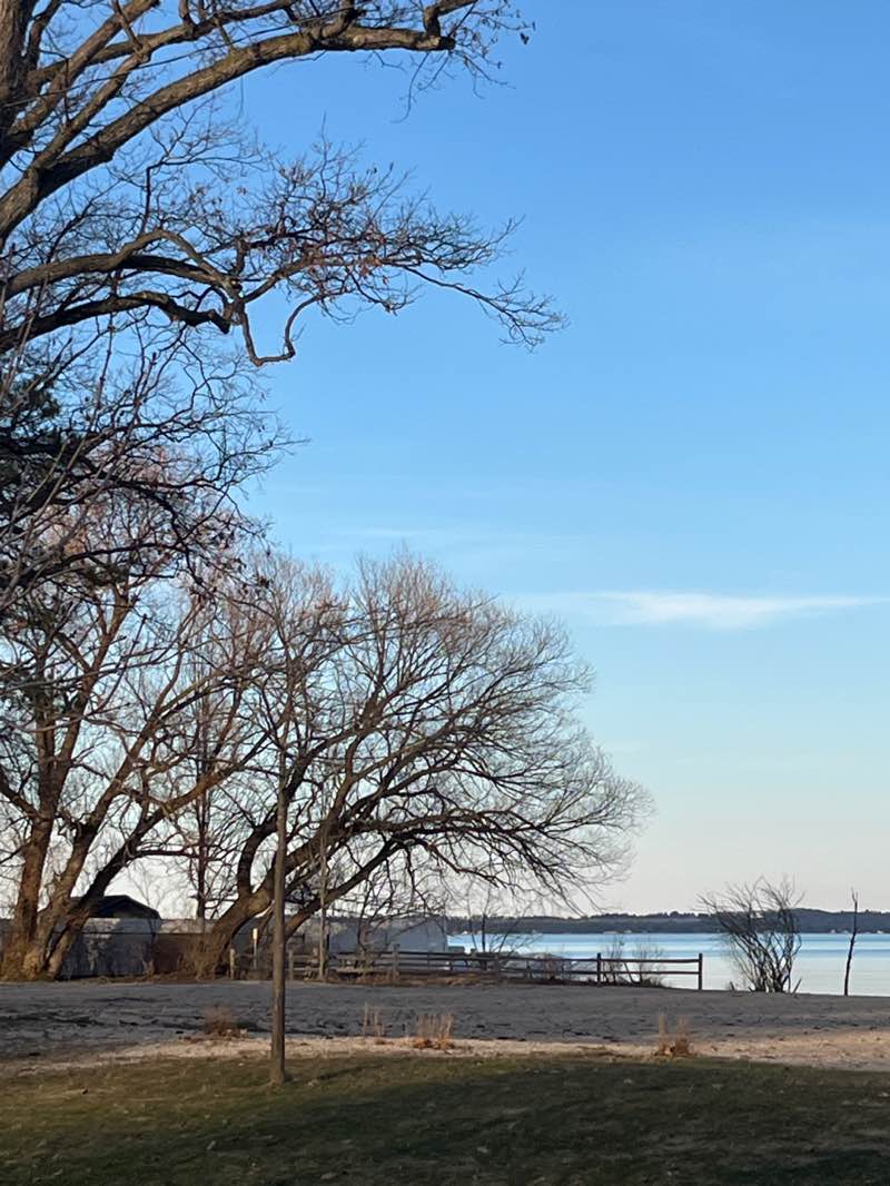 walking near me in East Bay Park in spring