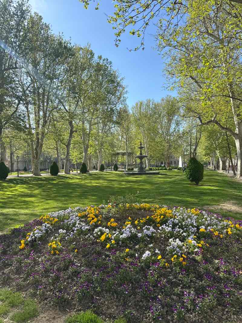 walking near me in Zrinjevac in spring