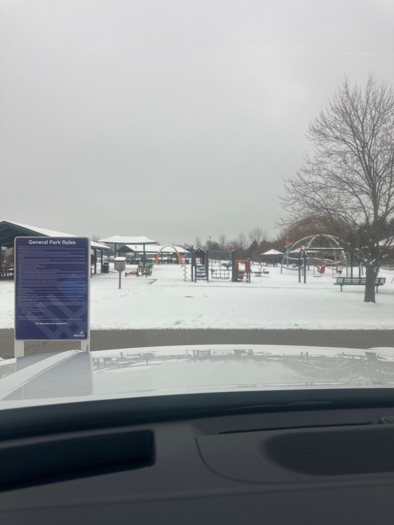 walking near me in Quaker Park in winter