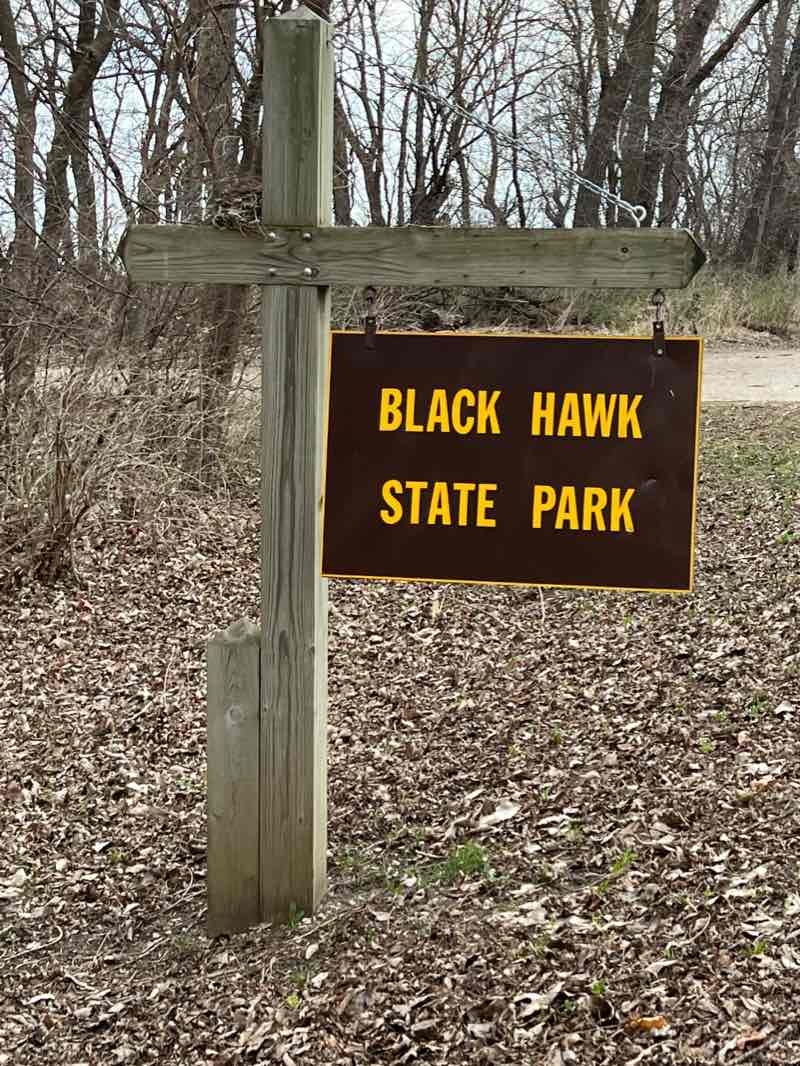 walking near me in Black Hawk State Park in winter