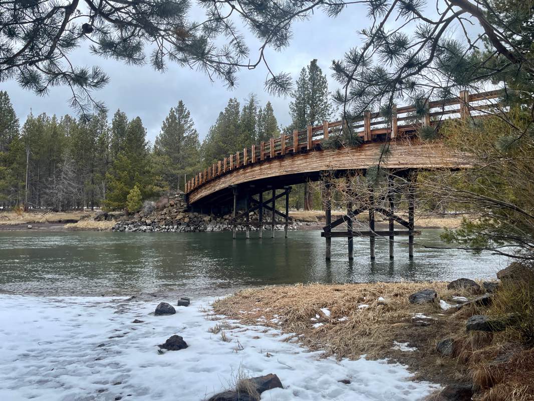 walking near me in Fort Rock Park in winter