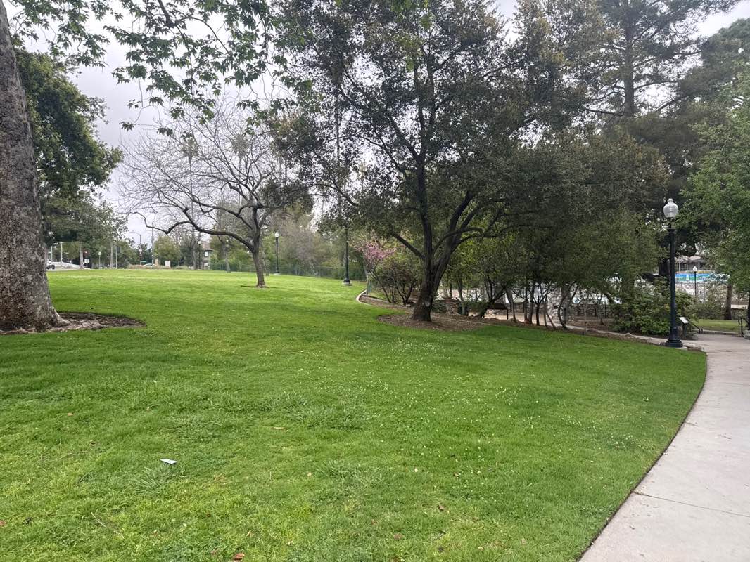 walking near me in Washington Park in spring