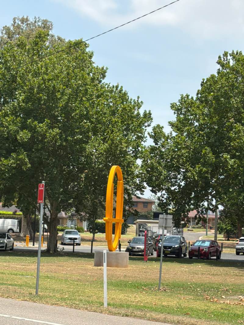 walking near me in Townhead Park in summer