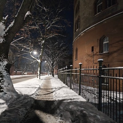 Hiking Thru Cities In History Виктор post image