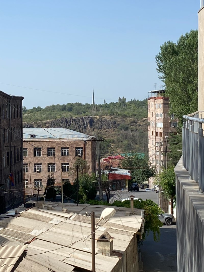 walking near me in Vernissage in winter