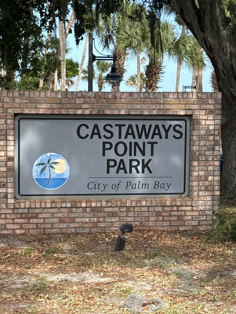 walking near me in Castaway Point Park in spring