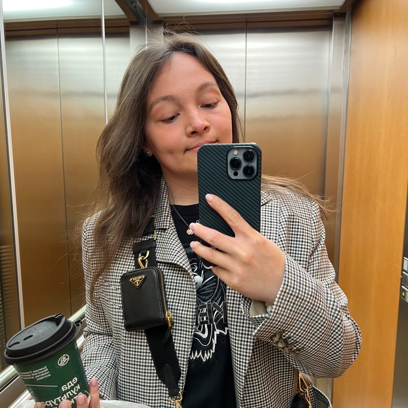 Аня Горбушина profile