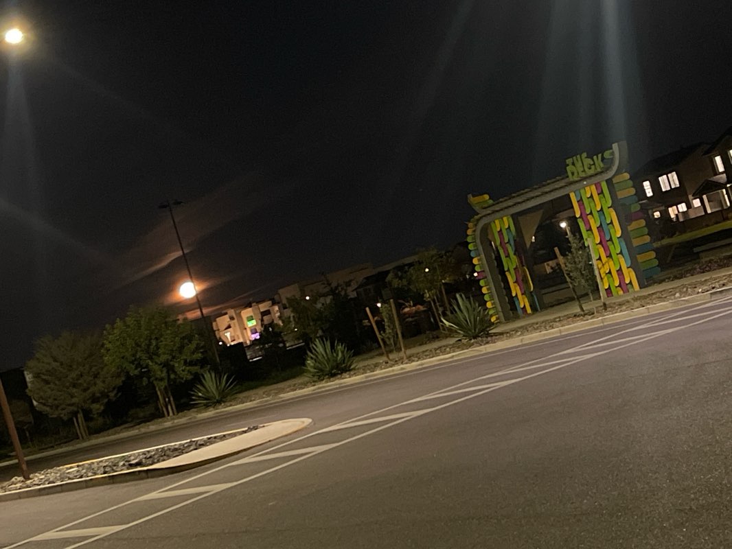 walking near me in Rayvine Point in winter