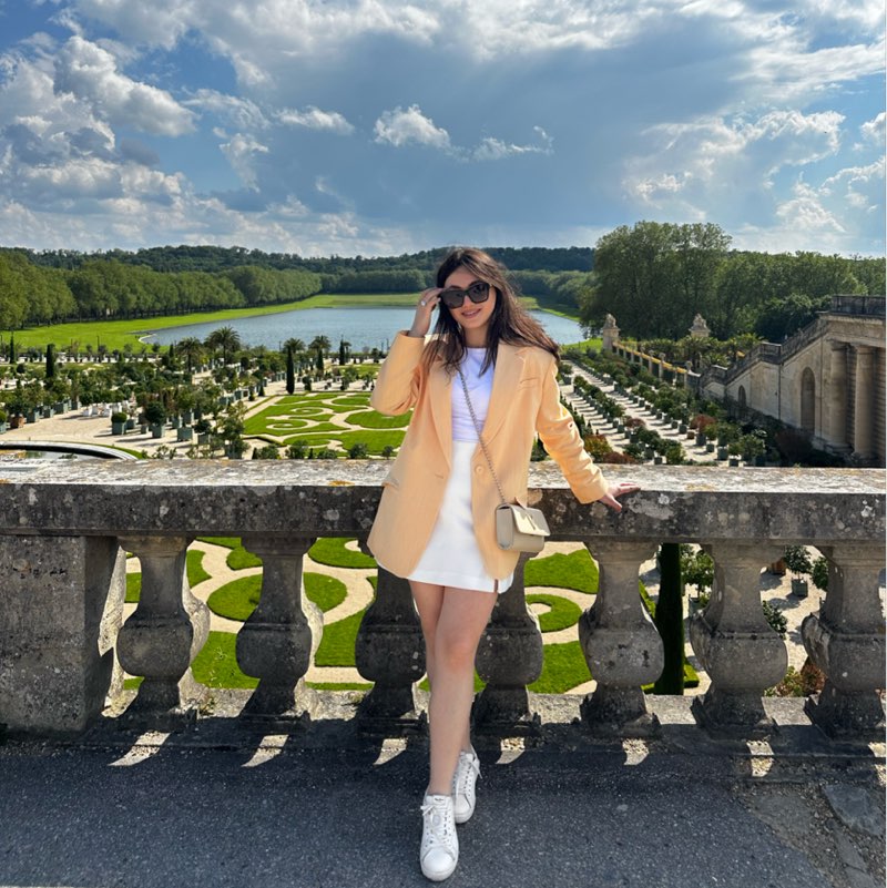 Inessa Mkhitaryan profile