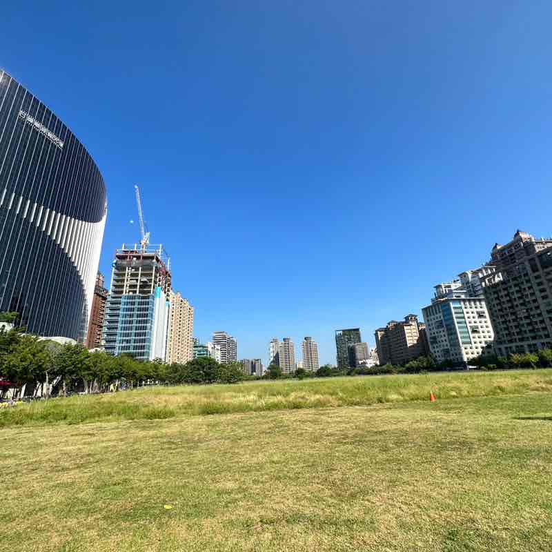 逋逋向前衝 post 2