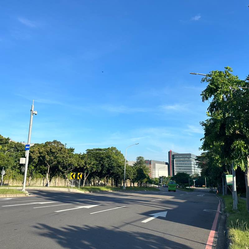 逋逋向前衝 post 1