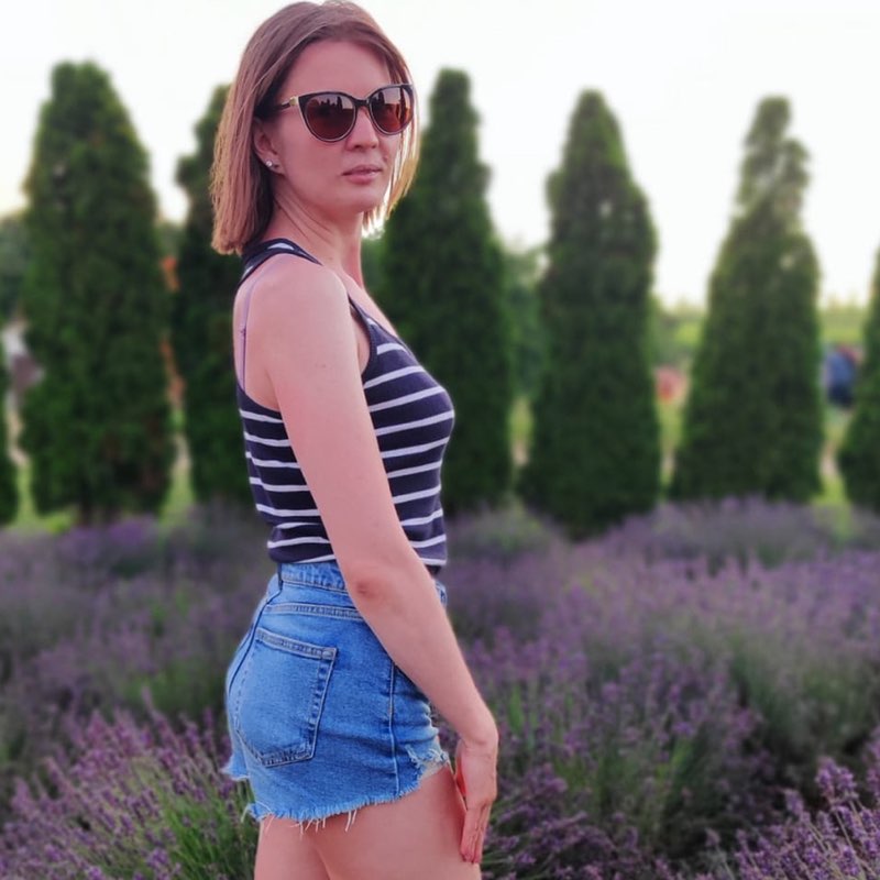 Анна Максимова
