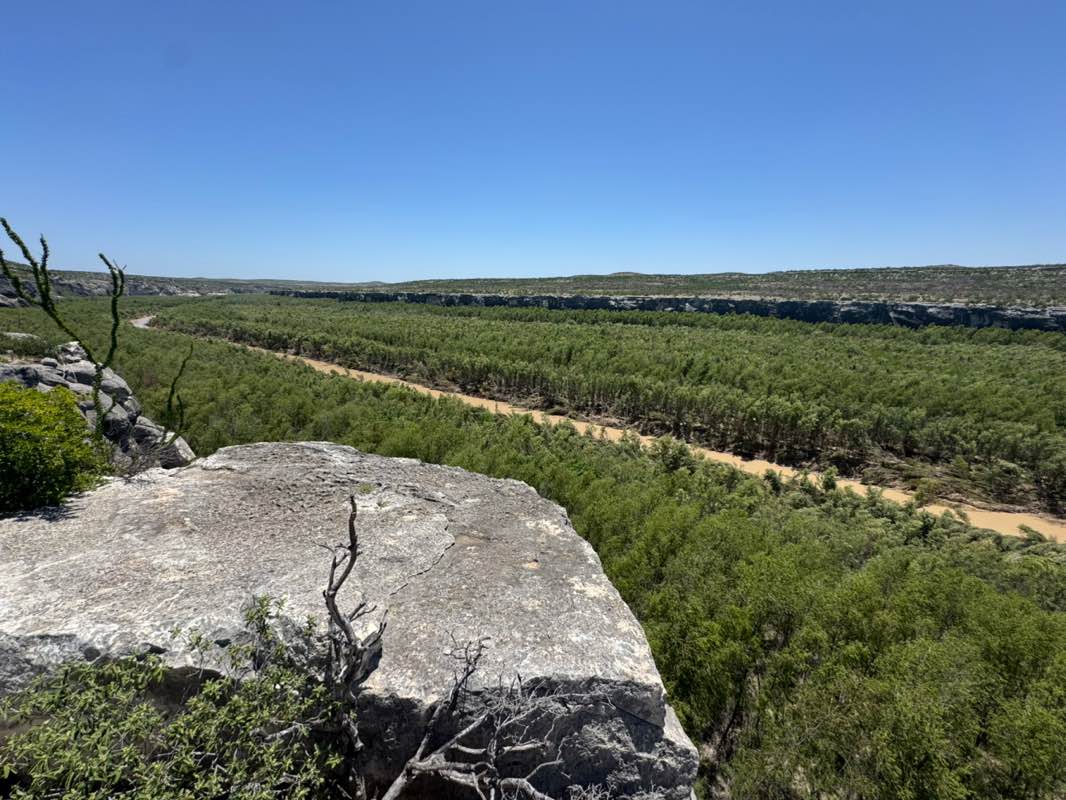 walking near me in Seminole Canyon State Park and Historic Site in summer