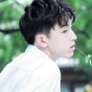 ぃ回眸一笑百眛生